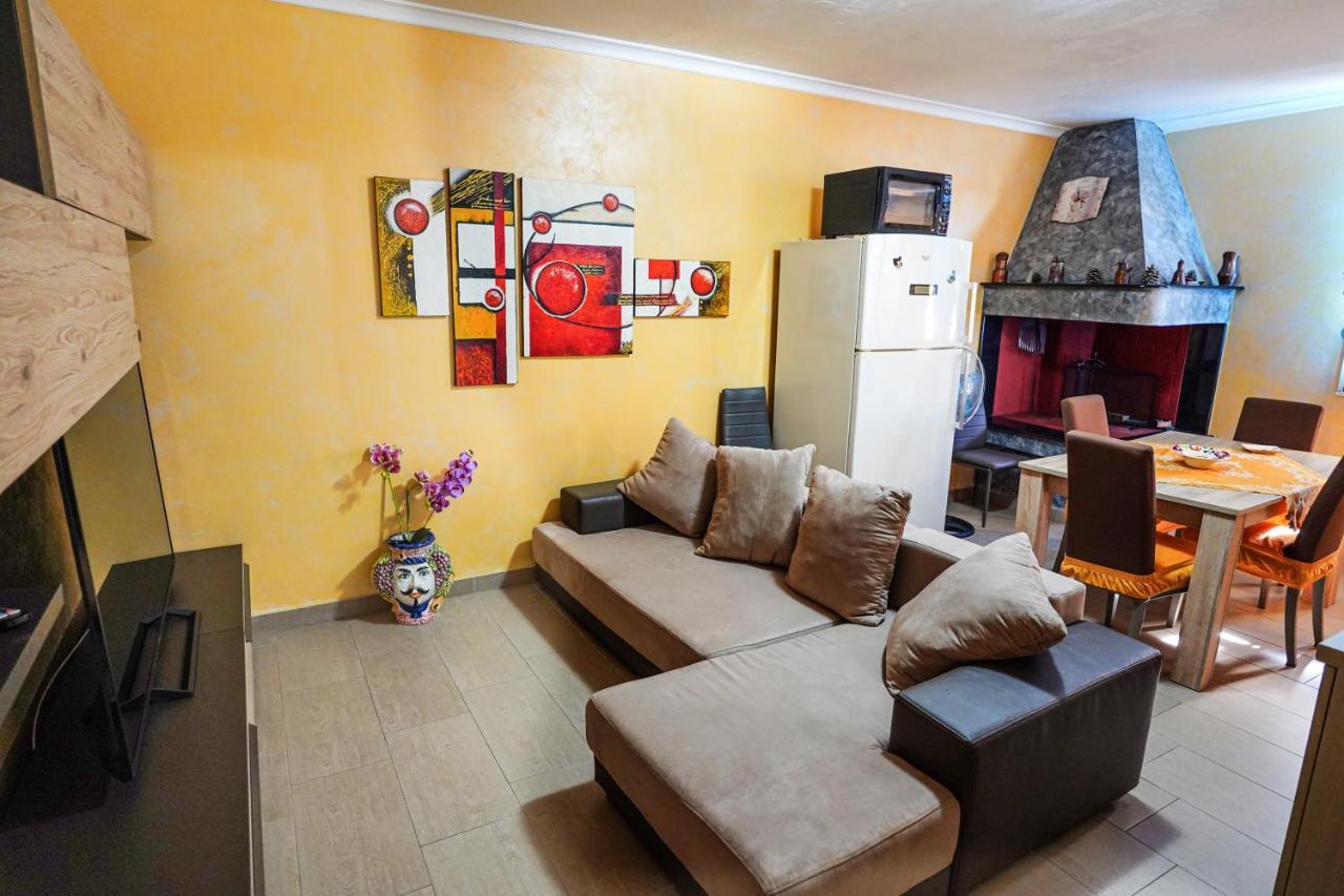 A Casa Di Lele Lägenhet Porto Cesareo Exteriör bild